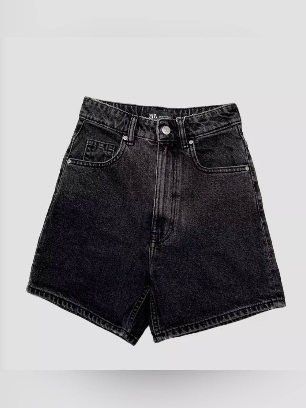 Zara High Rise Denim shorts 5” Vintage Black Jean Size 4